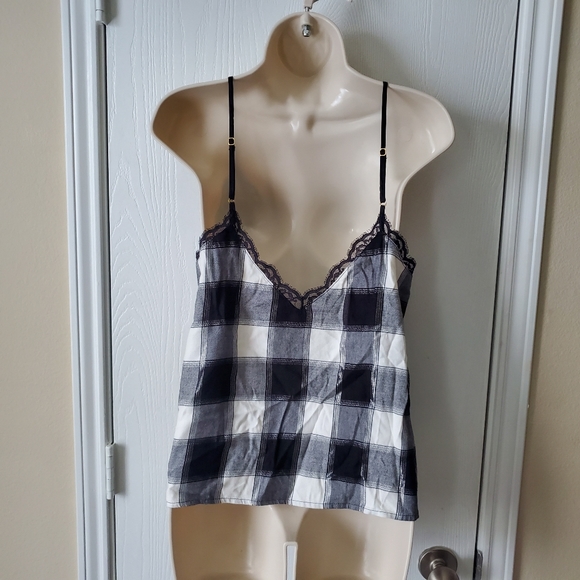 Victoria's Secret Flannel Cami Tank - Picture 4 of 8